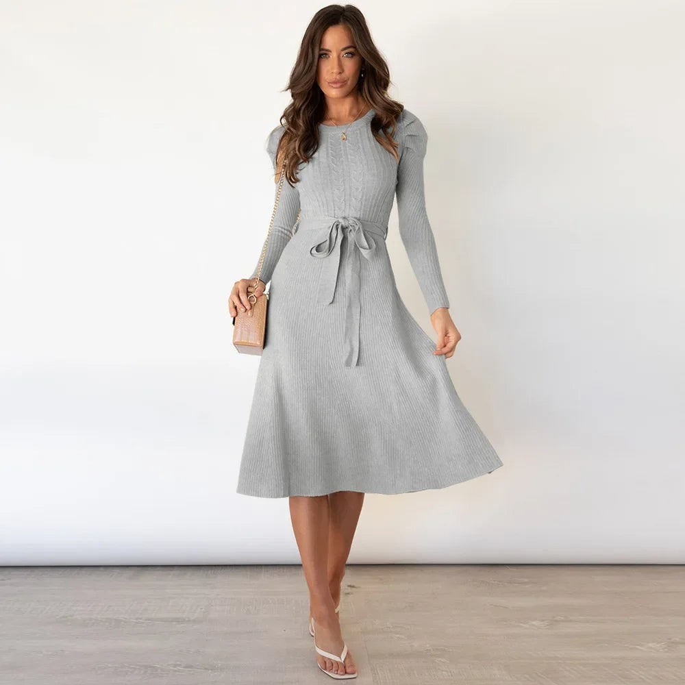 Langarmkleid Damen aus Strick, Detailansicht