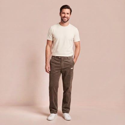 Cordhosen für Herren, Relaxed Hose mit weitem Bein aus Feincord