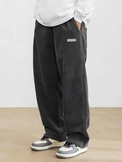 Cordhose Herren weites Bein Relaxed Fit aus Feincord 5