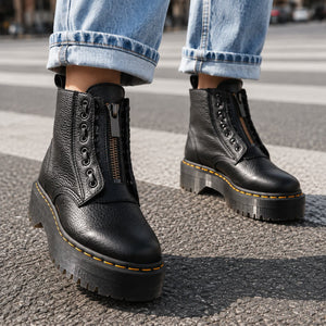 Plateau Stiefeletten mit grobem Profil und Reißverschluss vorne