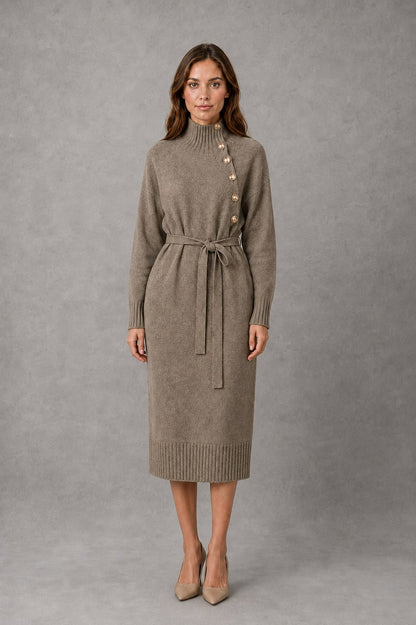 Winterkleid aus Strick mit Rollkragen und Bindegürtel 2