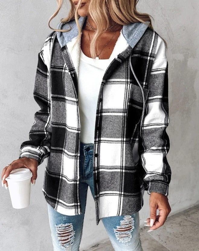 Winterparka Damen kariert mit Kapuze und Knopfleiste 3
